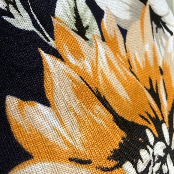 Suzy Shier Navy Floral Sleeveless Skater Dress NWOT Sm Vintage vibes - Picture 7 of 13